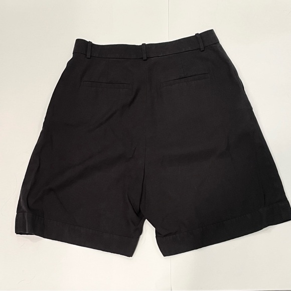 Everlane black high rise pleated shorts, 4 - Picture 2 of 4